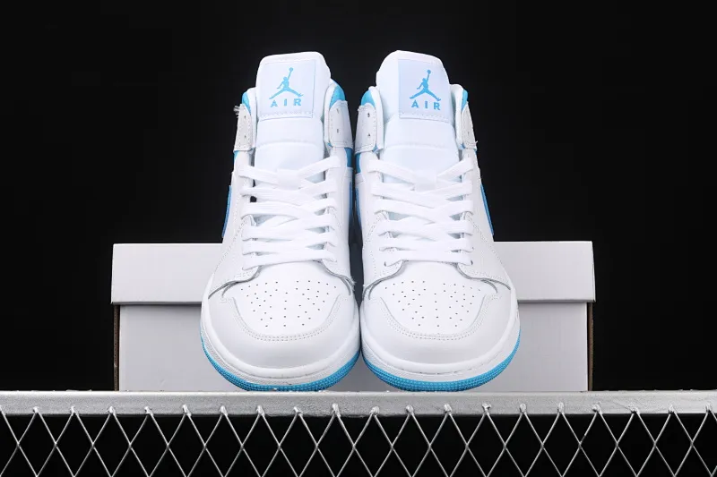All Categories Air Jordan Jordan Series Basketball Shoes Air Jordan 1 Mid Air Jordan 1 Mid Carolina Blue AJ1 Joe 1 Lake Blue First Layer China Basketball Shoes BQ6472-114